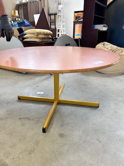 Table à manger - Ronde - Basse- Maternelle