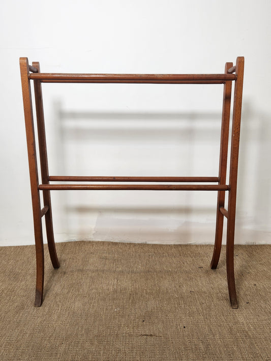 Porte chaussures en bois