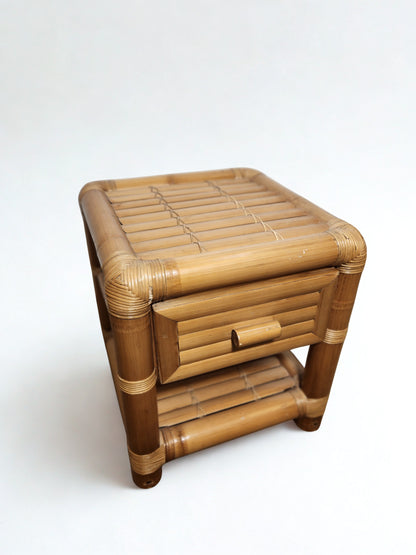 Table de chevet en bambou