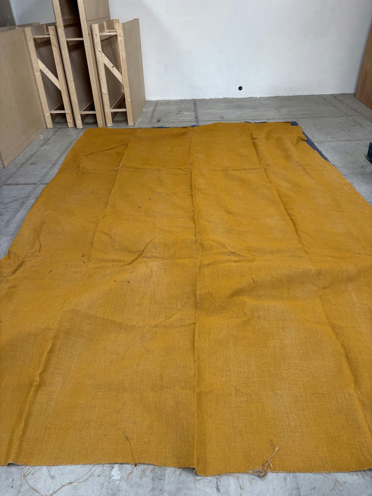 Toile de jute jaune