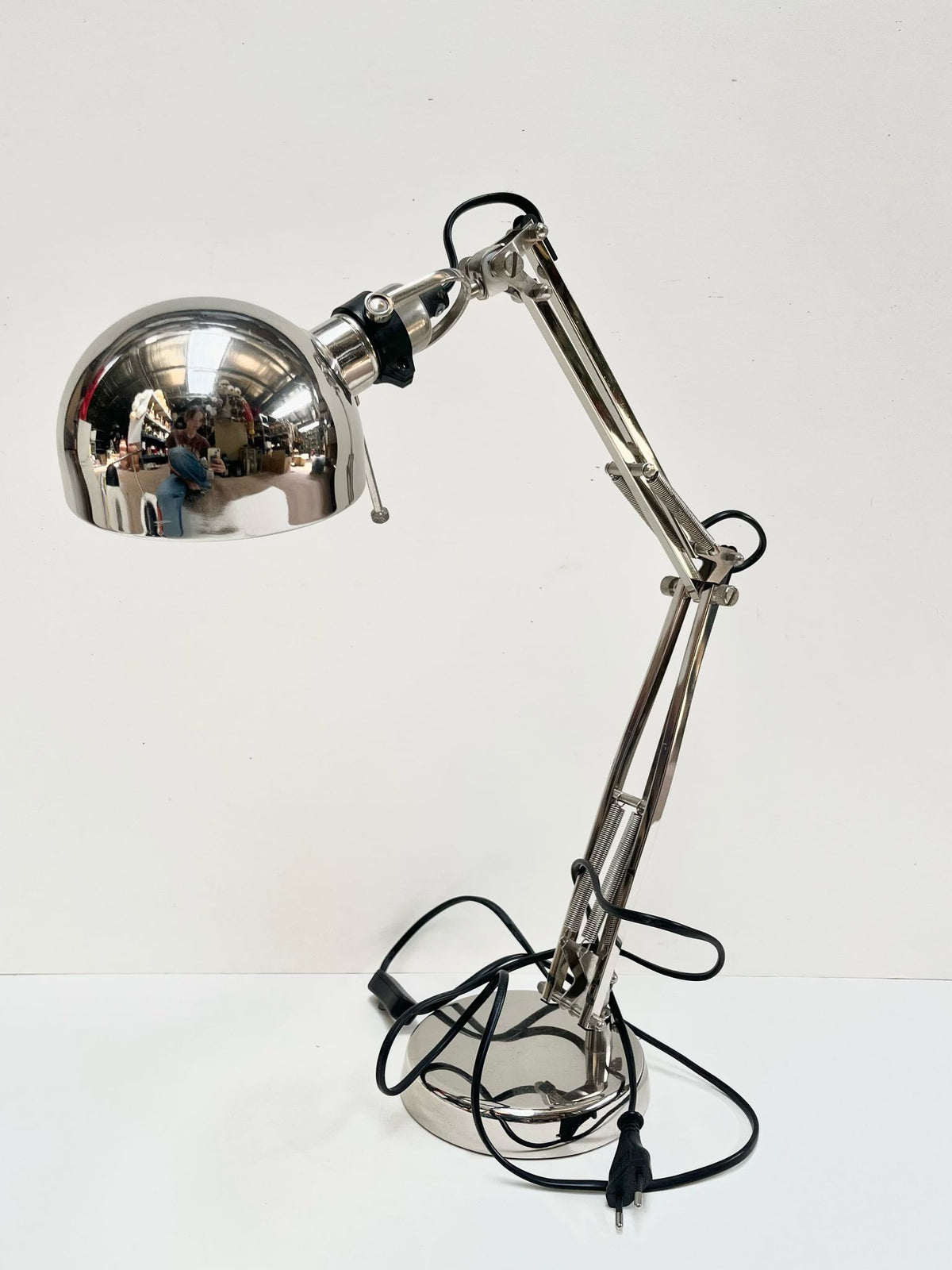 Lampe de bureau argentée