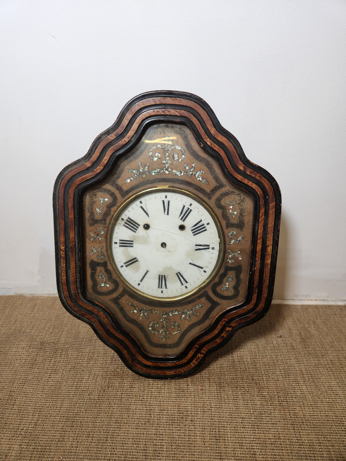 Horloge fissurée
