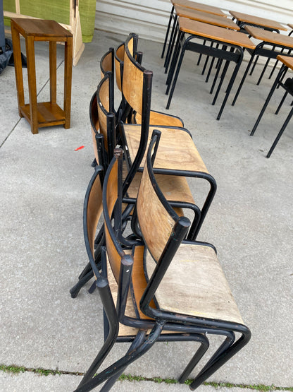 Ensemble table écoliers et chaises