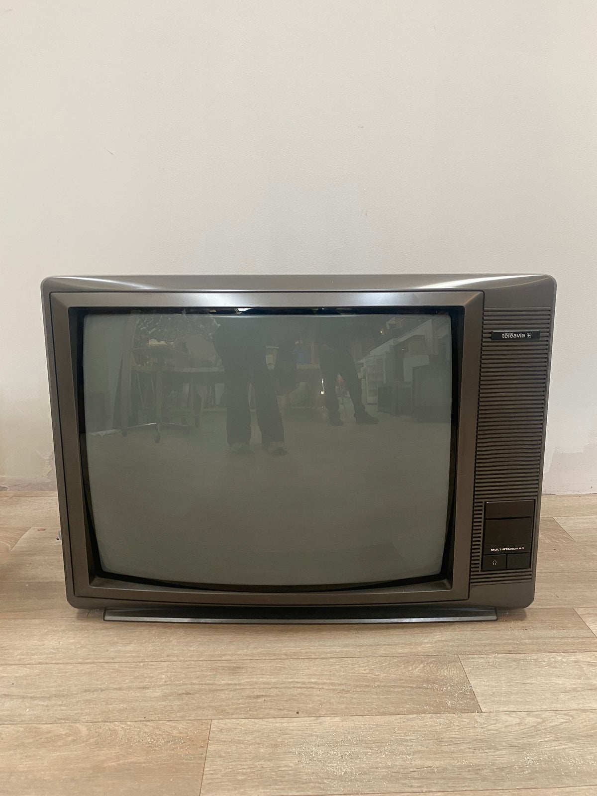 TV - catho - Gris - Téléavia
