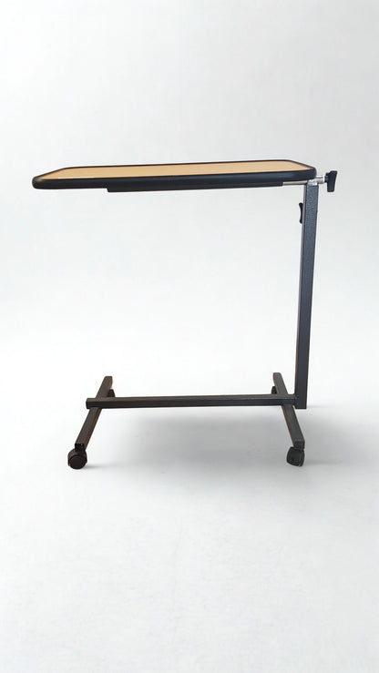 Table à roulettes