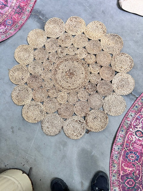 Tapis rond en paille