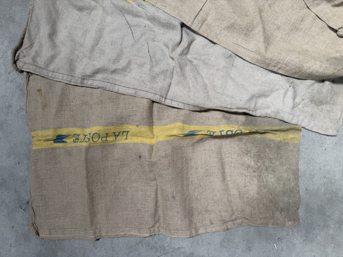 Ancien sac la poste
