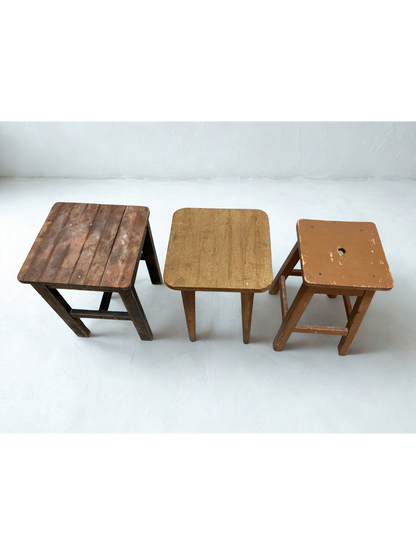 Tabourets - carrés - bois