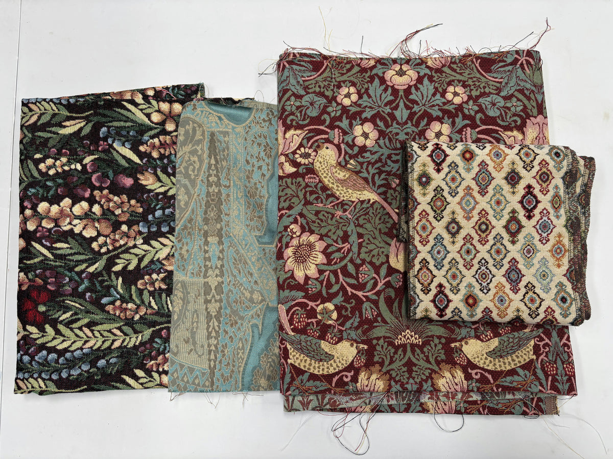 Tissus à motifs médiévaux