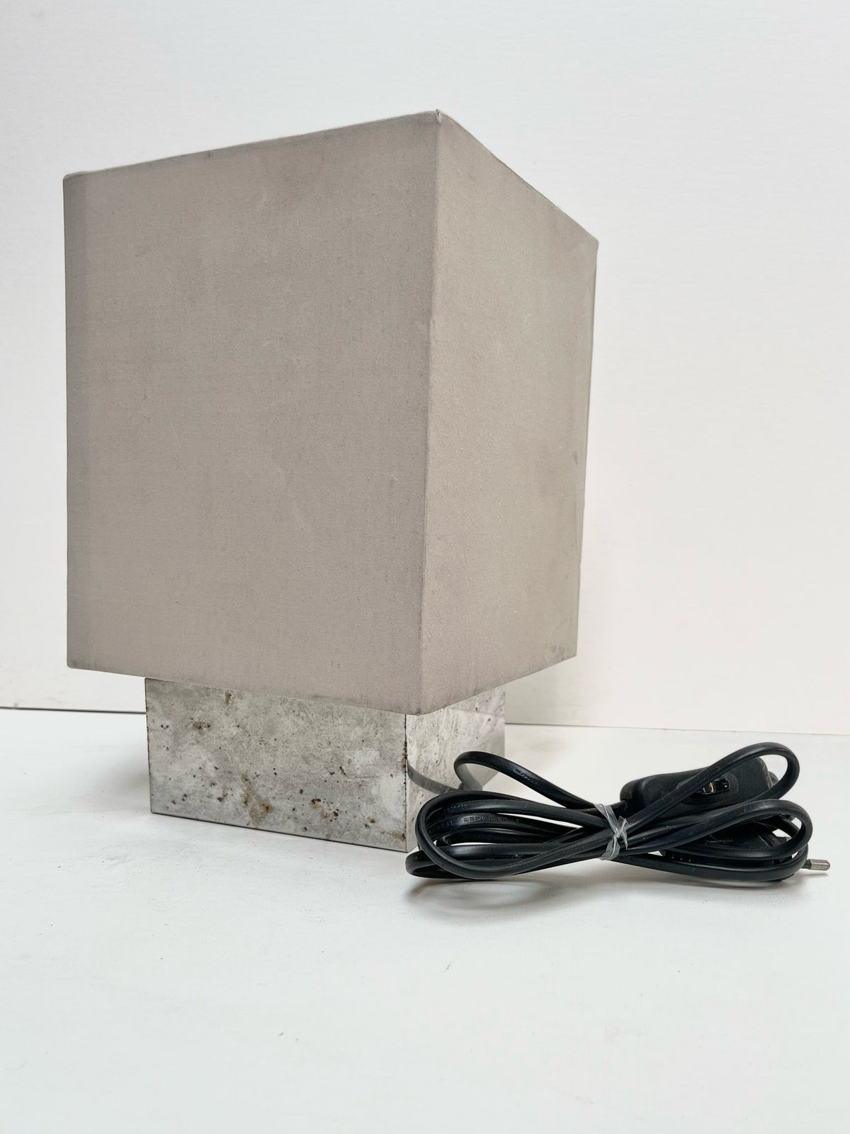Lampe grise