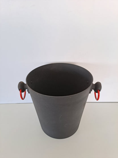 Seau à champagne noir vintage