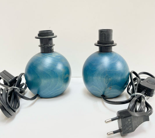 Pieds de lampes ronds en bois bleu