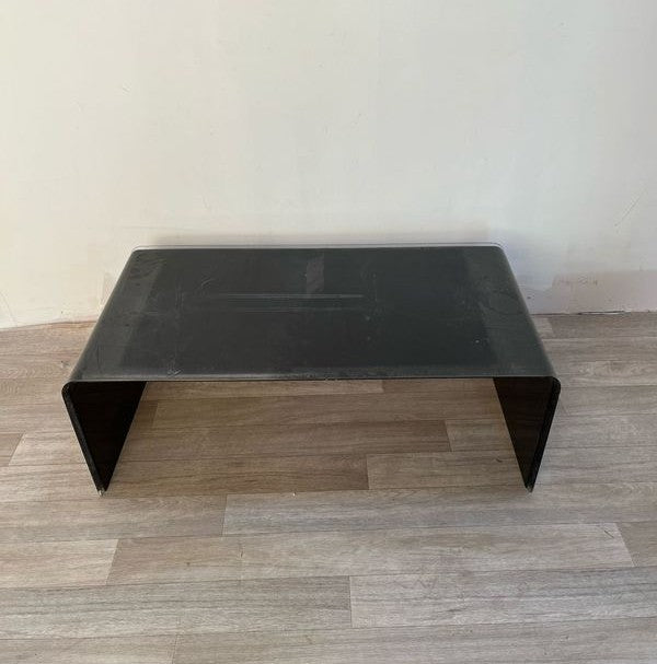 Table basse waterfall en bois laqué noir
