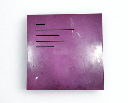 Table d'appoint métal violet