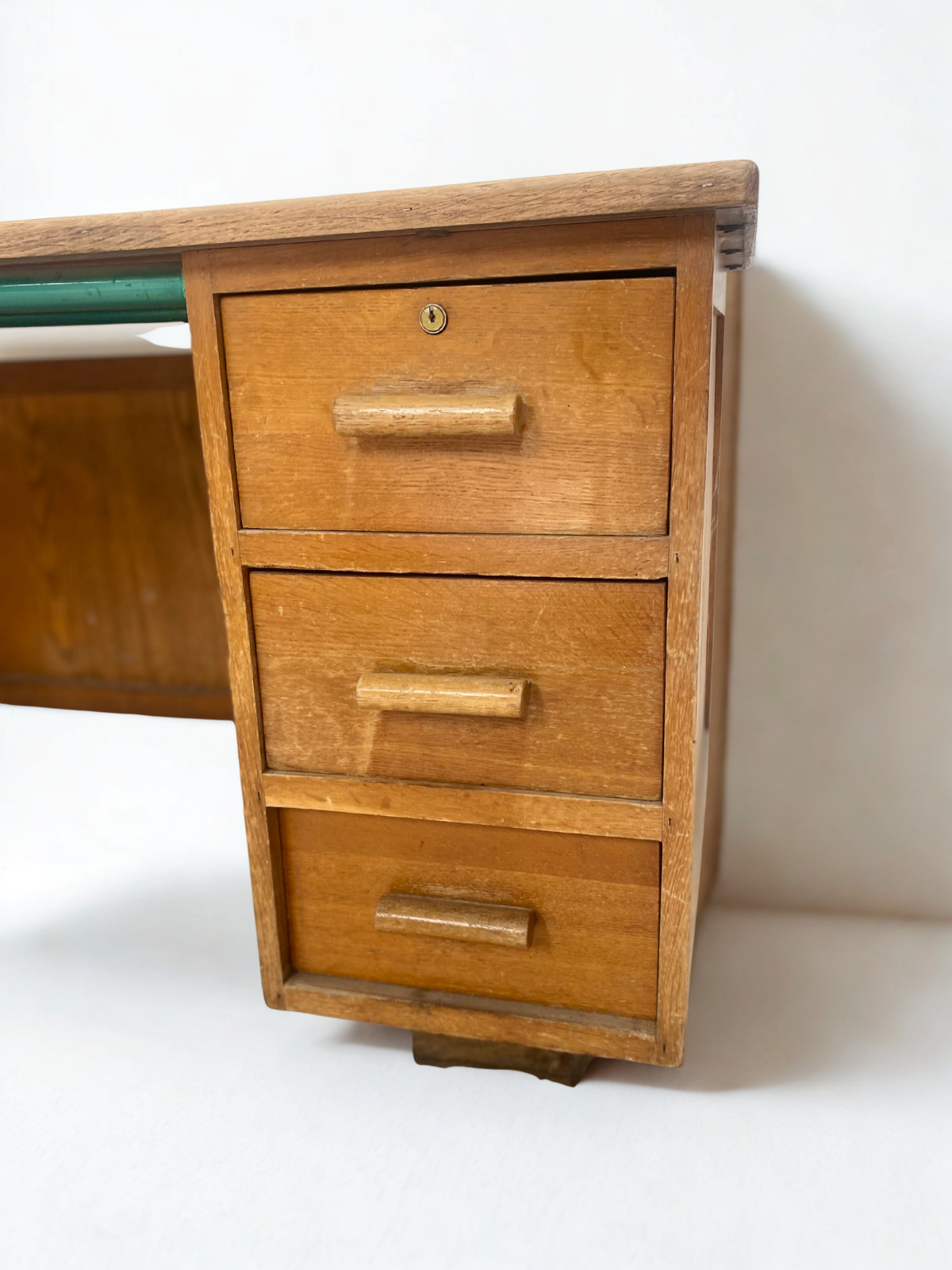 Bureau Droit - Bois - Pied fer - vert