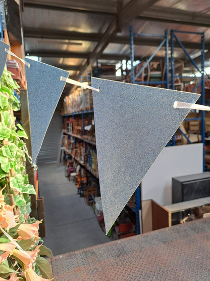Guirlande de fanions triangulaires bleu pailleté