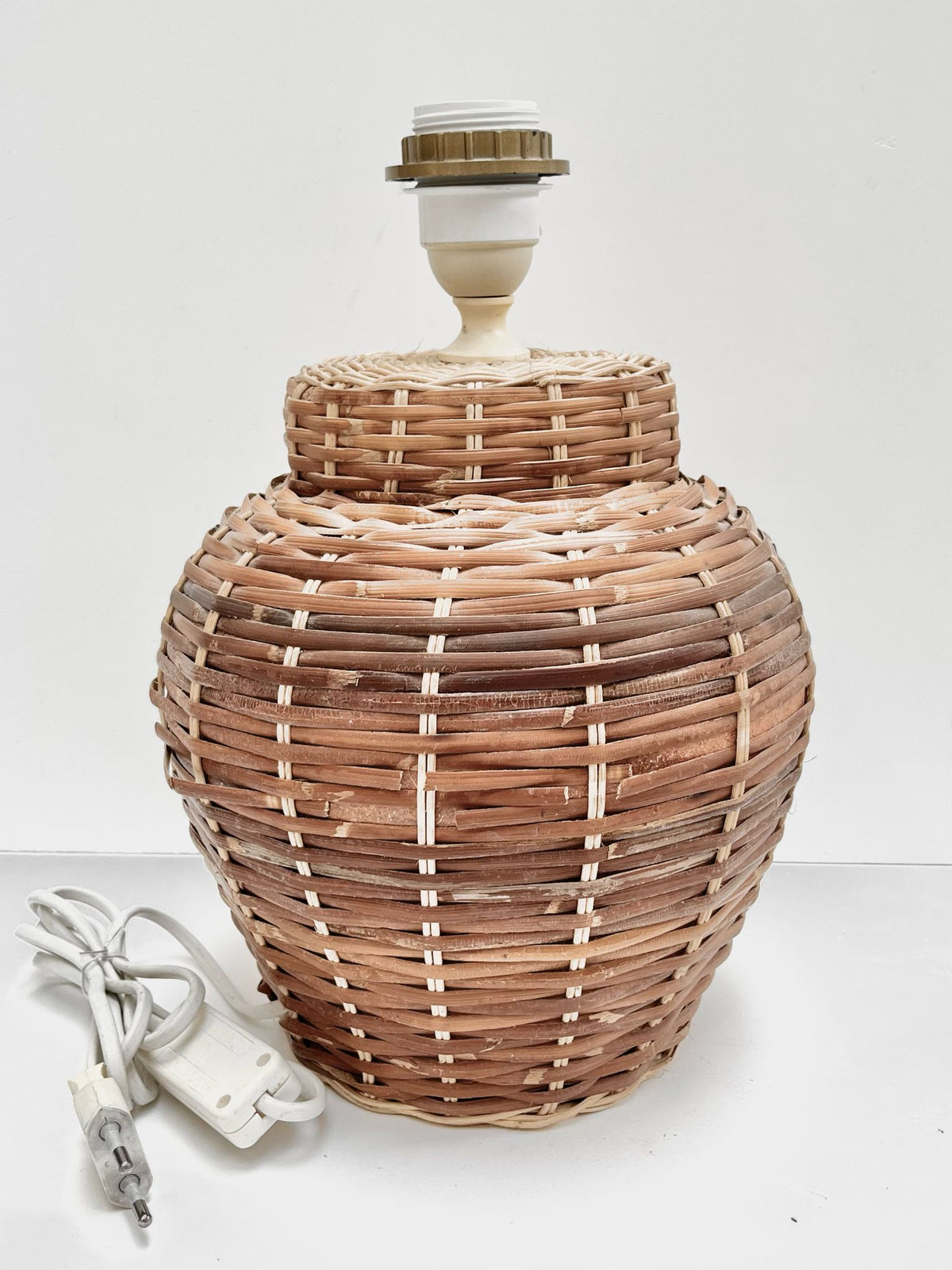 Pied de lampe rond