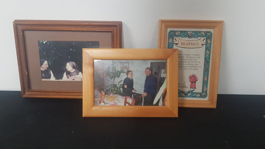 Petits cadres photos en bois