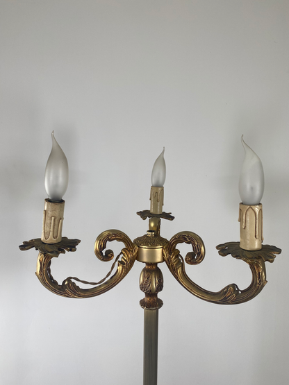 Lampe sur Pied