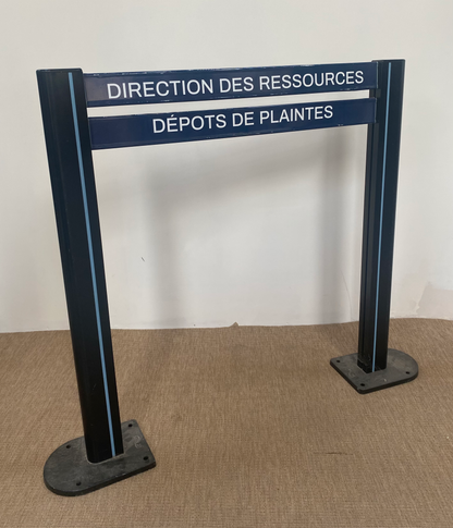 Police - Panneau sur pied Intérieur R/V