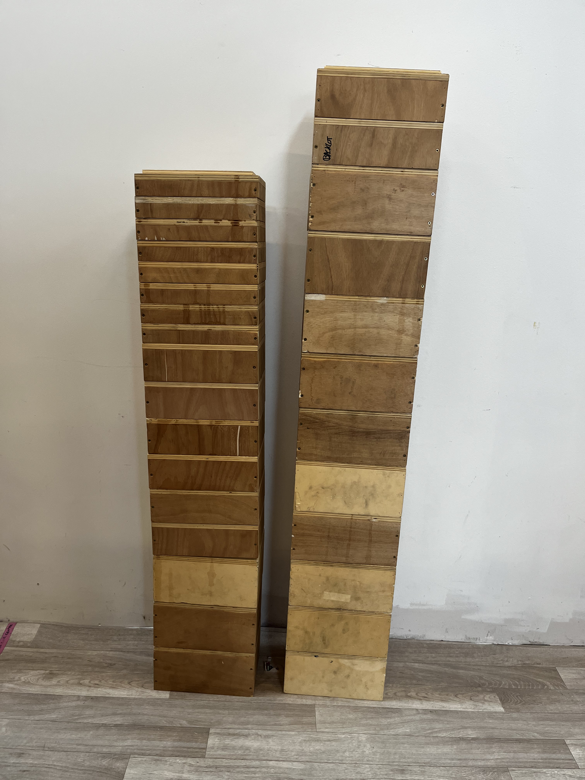 Cube Rectangle H:16 x 30 x 20