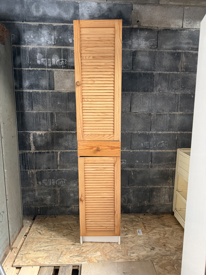 Étagère - salle de bain