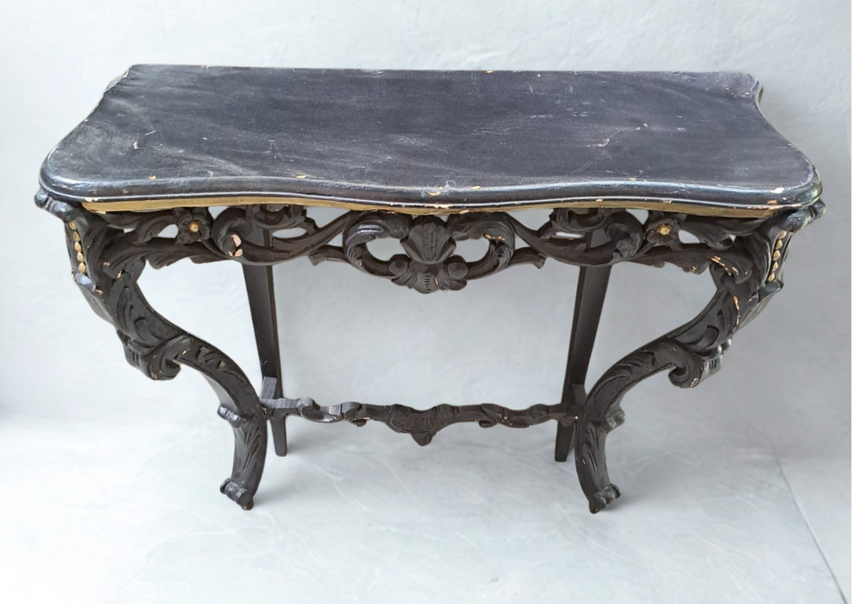 Console sculpté