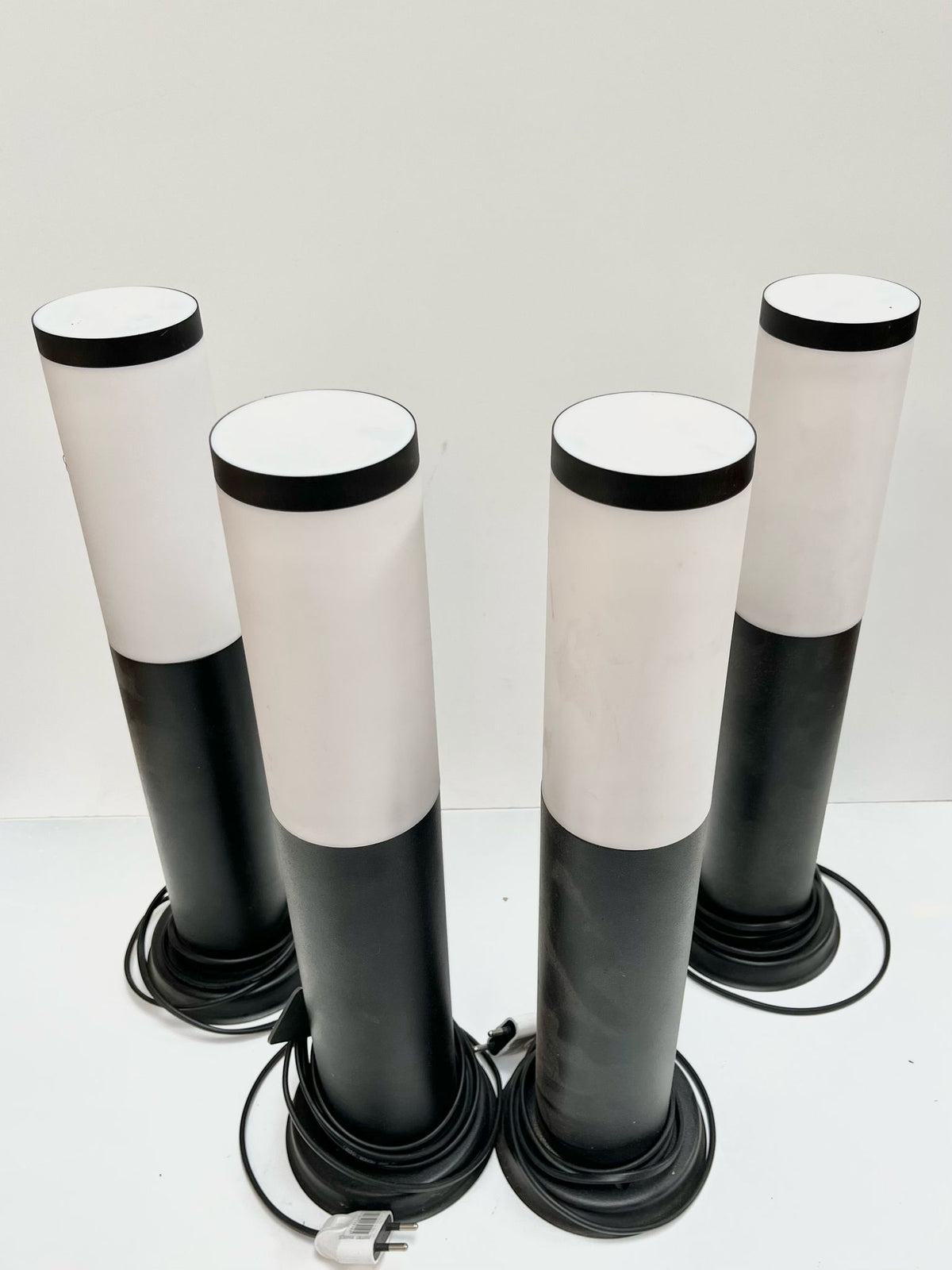 Petites lampes d'extérieur noir et blanc
