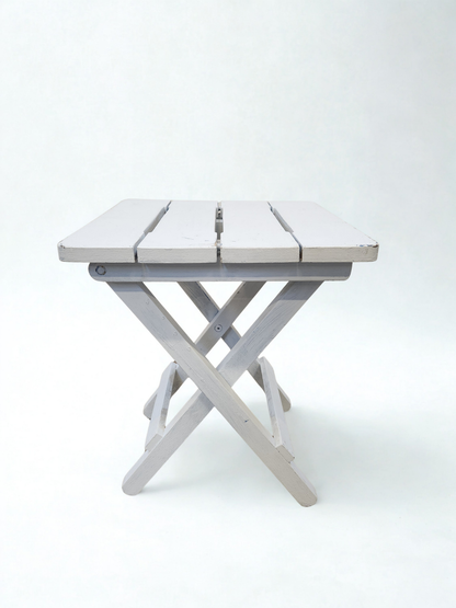 Tabouret blanc pliable