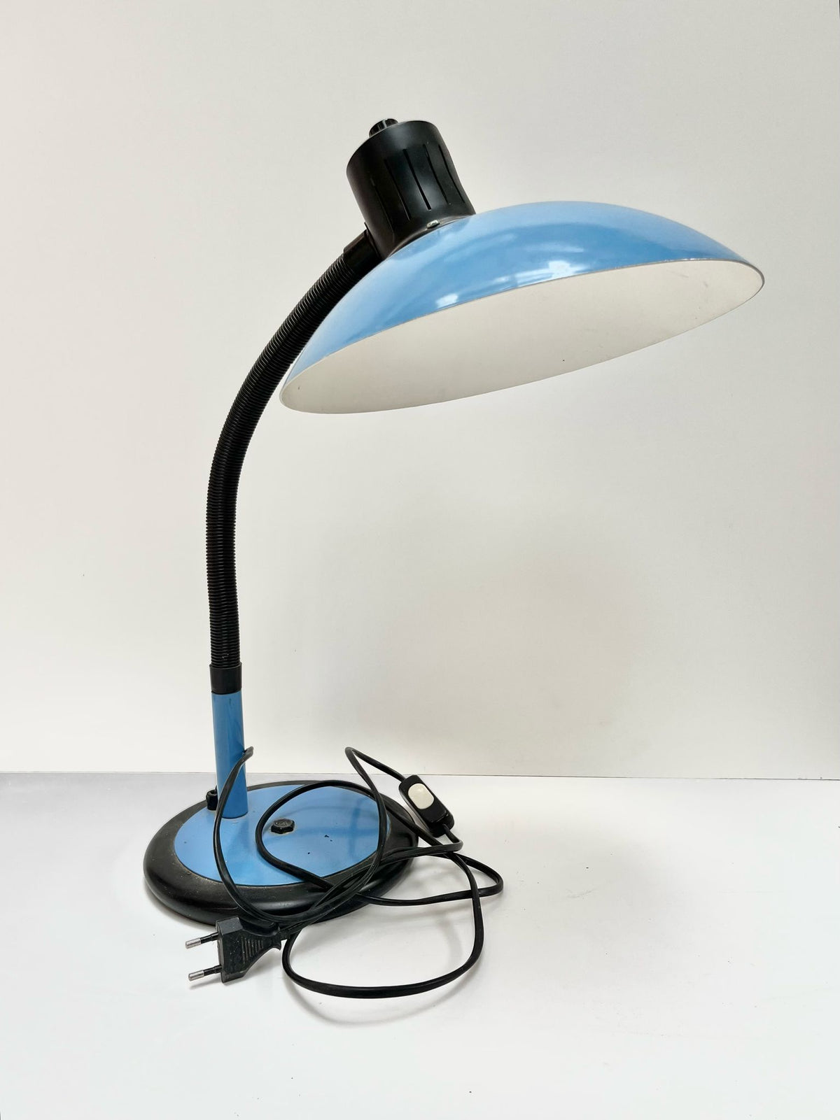 Lampe de bureau bleue