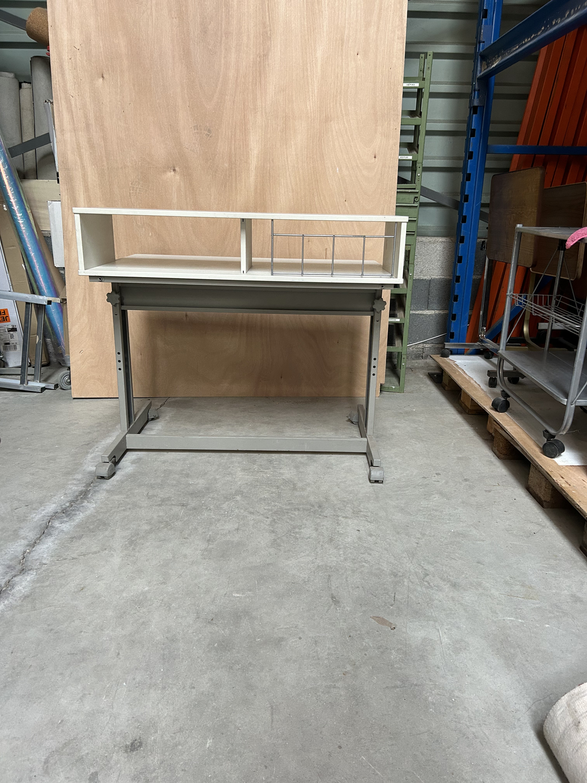 Bureau roulette - Beige