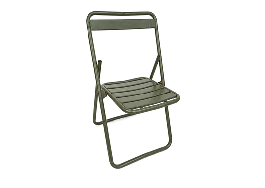 Chaise pliante militaire en métal de couleur vert olive