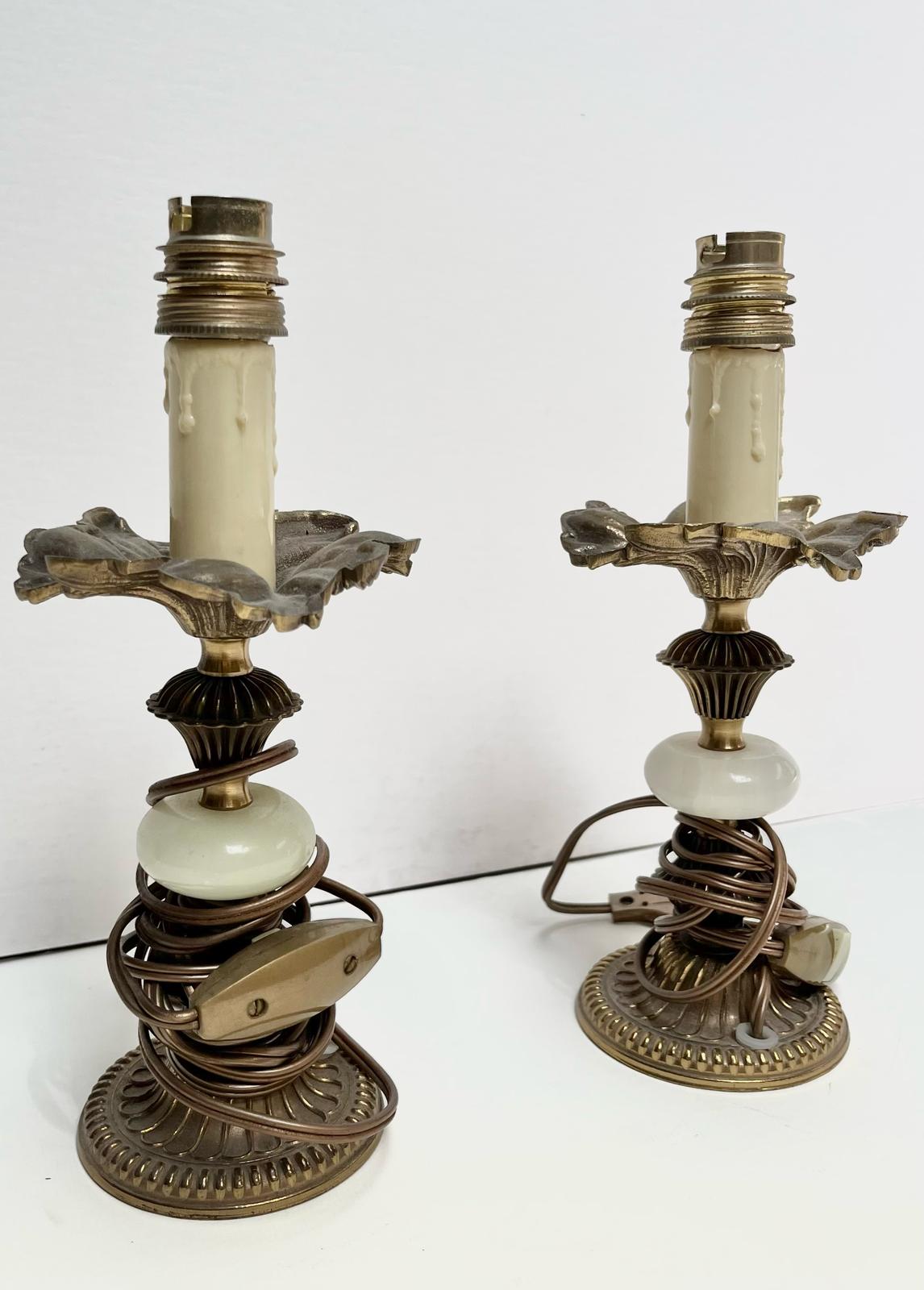 Pied de lampe chandelle fleur