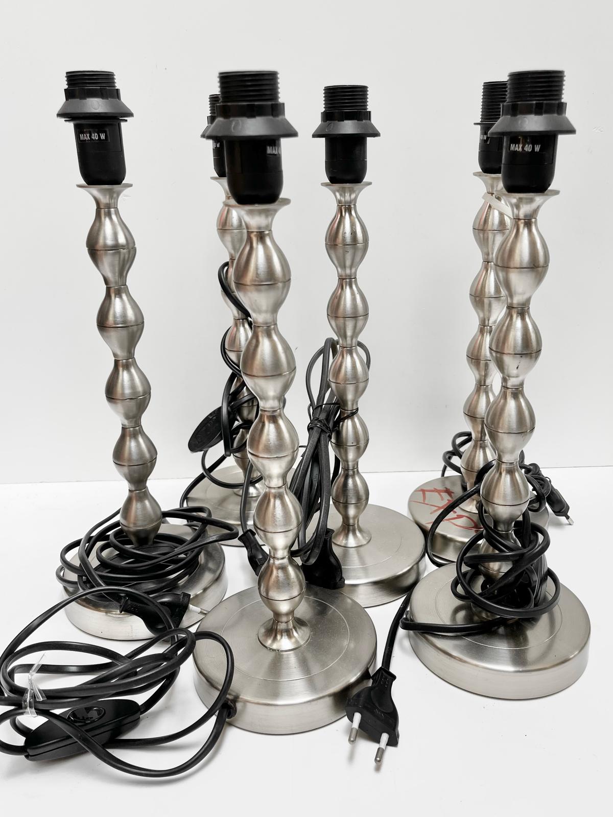Pieds de lampes argentés