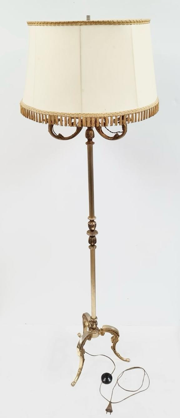 Lampadaire ancien