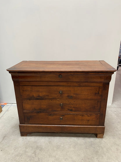 Commode en bois avec tiroir