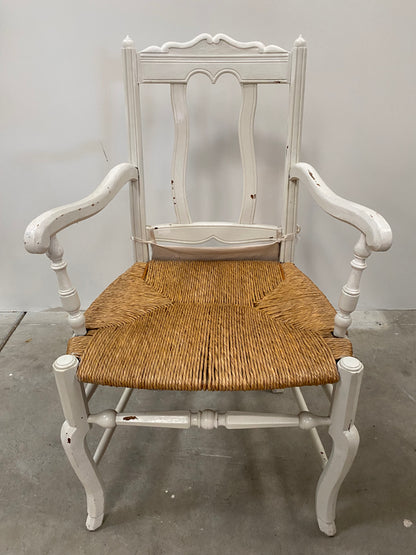 Chaise ancienne de salon blanche