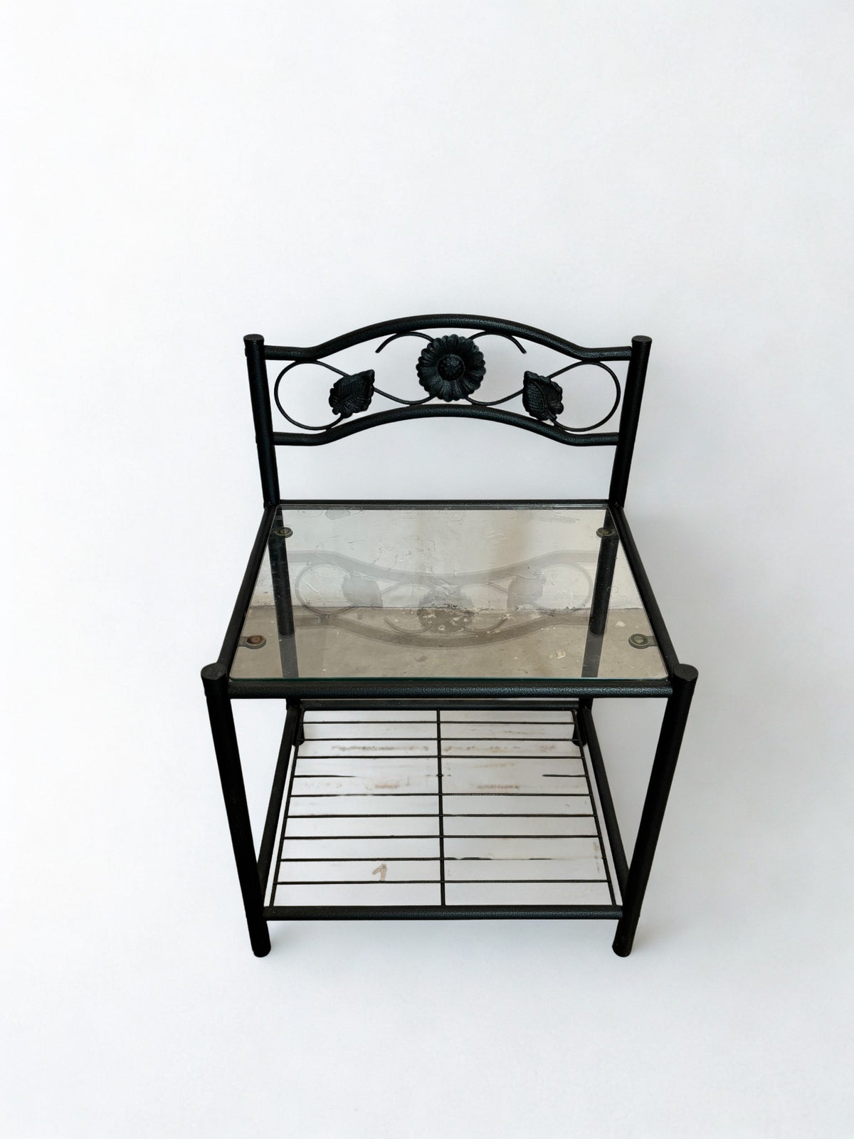 Table d'appoint avec plateau en verre