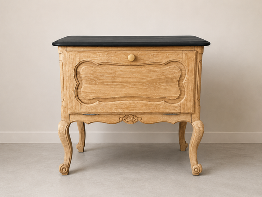 Meuble bar ancien en bois massif
