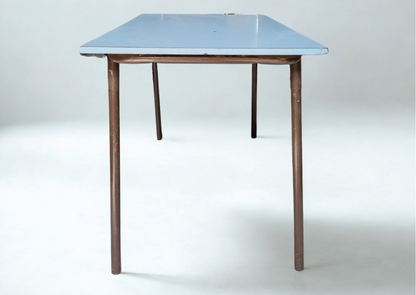Table de cantine bleu clair