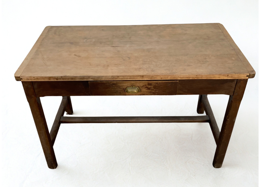 Table en bois - Rallonge - Tiroir