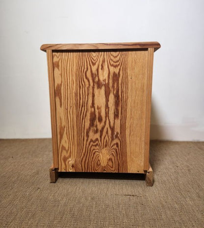 Table de chevet en bois massif, style vintage