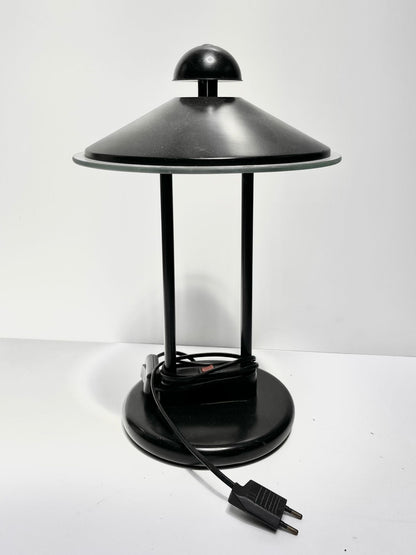 Lampe métallique noire