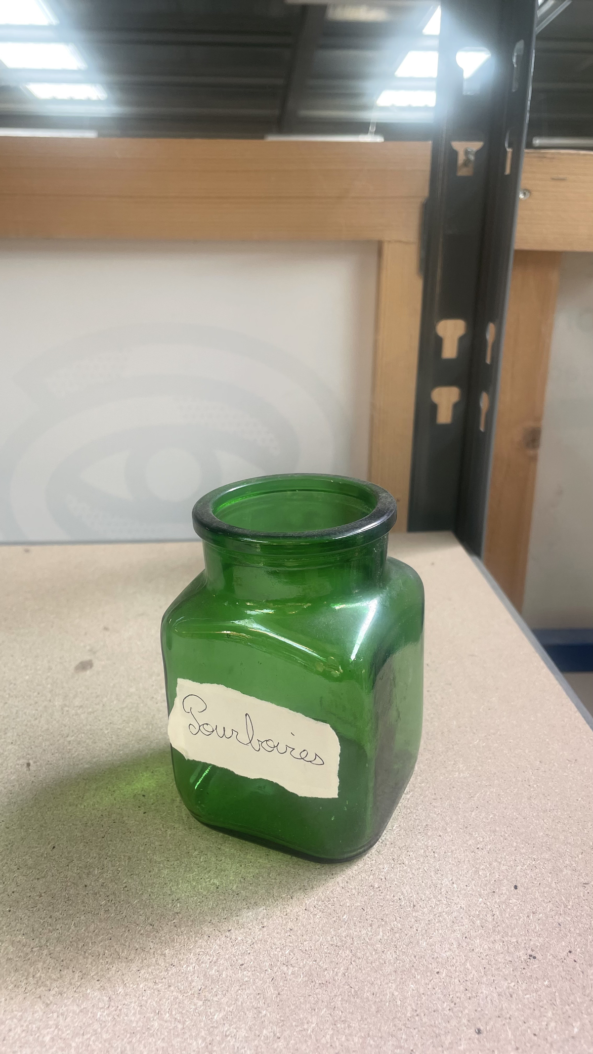 Vase carré vert - verre