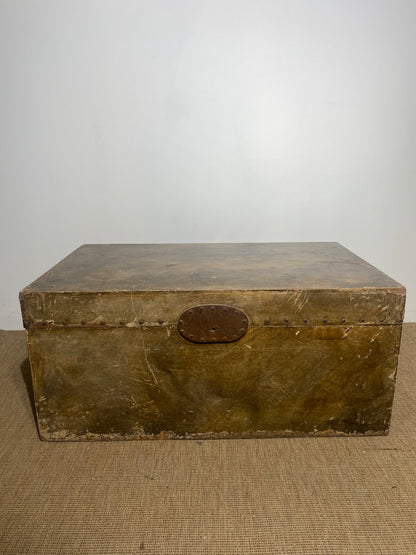 Coffre en bois