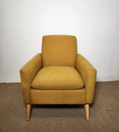 Fauteuil jaune moutarde en tissu
