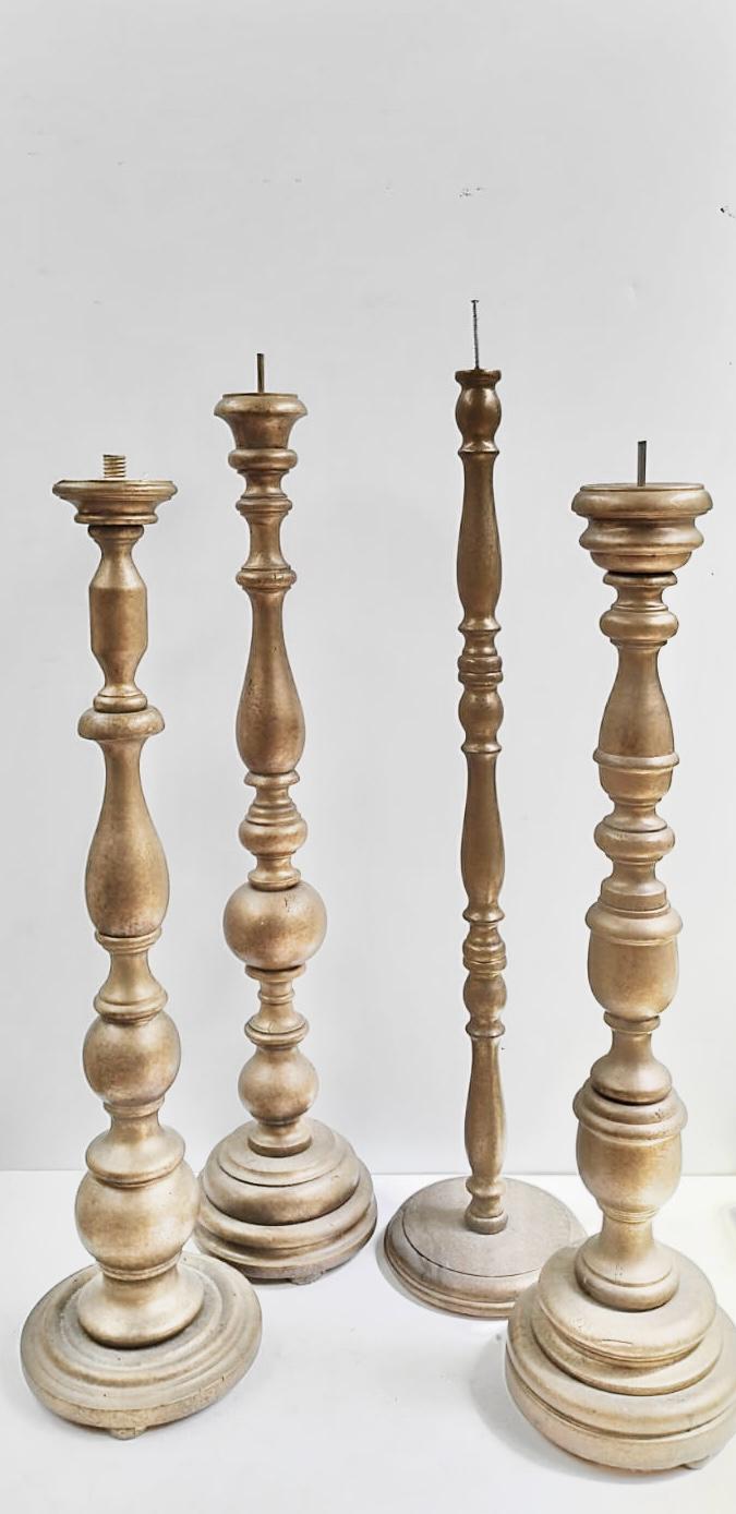 Lampadaire ancien en bois
