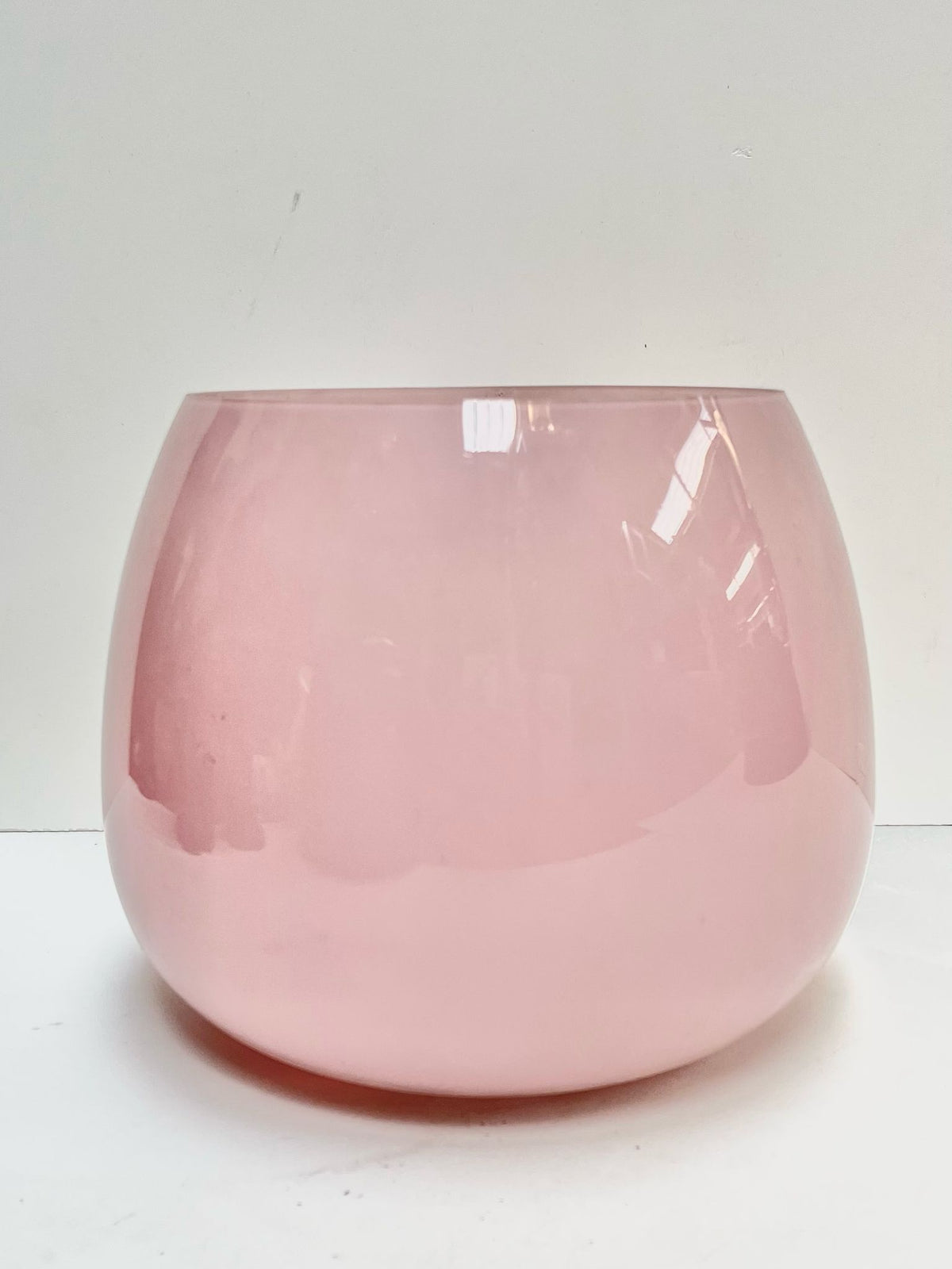 Suspension en verre rose