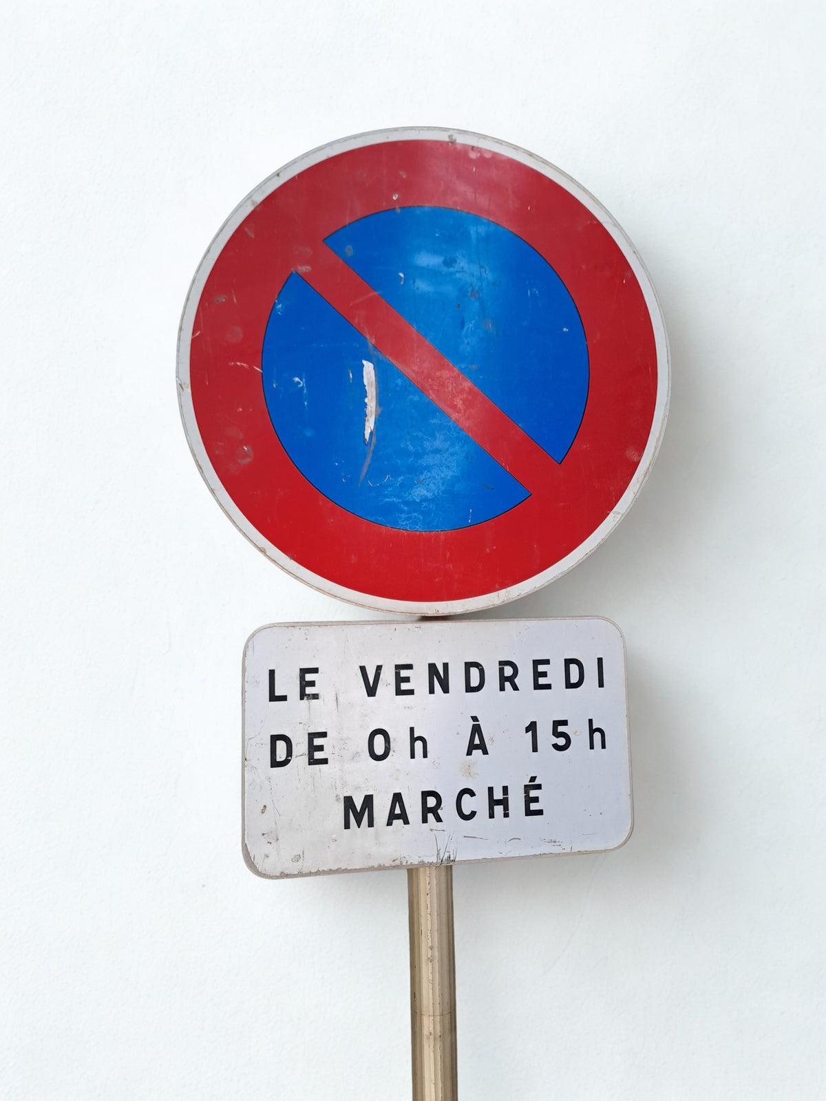 Panneau stationnement interdit