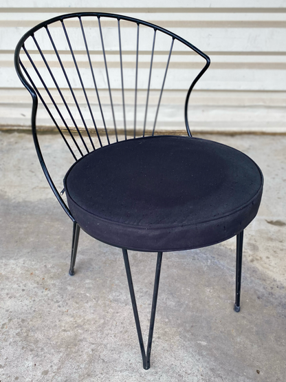 Chaise / fauteuil noir moderne